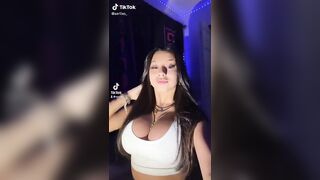 Sexy TikTok Girls: Thot with huge boobs #1