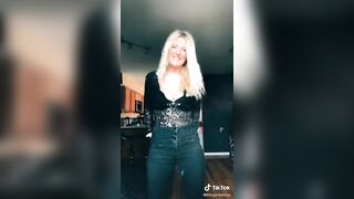 Sexy TikTok Girls: Kelsy_p2 #4