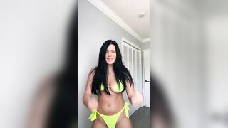 Sexy TikTok Girls: Bikini @vivianxpena #4