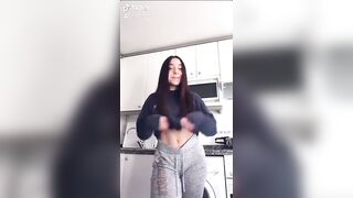 Sexy TikTok Girls: Can someone please find her Instagram bruh...♥️ #2