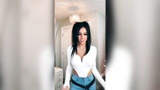 Sexy TikTok Girls: Cute outfit. #1