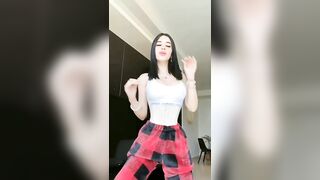 Sexy TikTok Girls: I'm not sure if it is from TikTok but who is she? #3