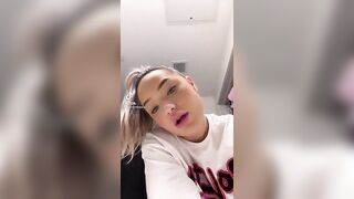 Sexy TikTok Girls: Chandra putting her ass on you #1