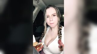 Sexy TikTok Girls: Food reviews @yellz0 #4