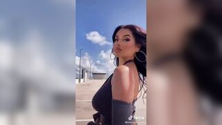 Sexy TikTok Girls: Big titted fck doll #4