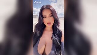 Sexy TikTok Girls: Big titted fck doll #2