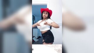 Sexy TikTok Girls: Rate her Melons #3