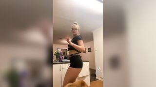 Sexy TikTok Girls: Cutie with a yummy lil booty #4