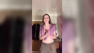 Sexy TikTok Girls: They do be nice tho #4