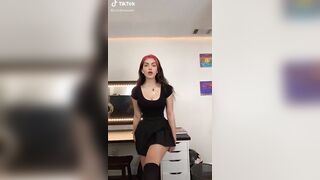 Sexy TikTok Girls: Those proportions... #2
