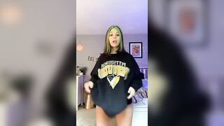 Sexy TikTok Girls: Anyone have the @♥️ #3