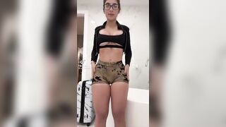 Sexy TikTok Girls: Who else doesn't care for hips♥️♥️? #2