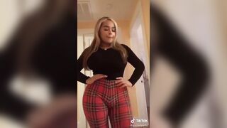 Sexy TikTok Girls: Cachetón mami... #2