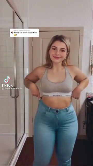 Those hips and ass ????