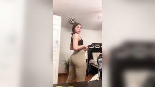 Sexy TikTok Girls: Big fat ass #2