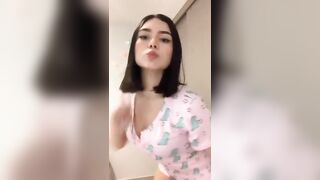 Sexy TikTok Girls: Anyone know who this thottie is? #2