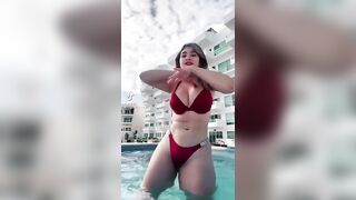 Sexy TikTok Girls: red lovers #2