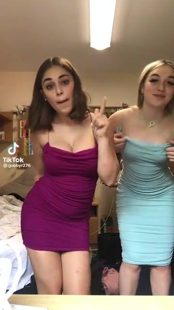 Which one would you smash? Brunette or Blonde girl ? Both or none of the above ?