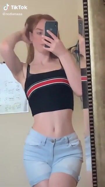 Redhead bank @notlanaaa