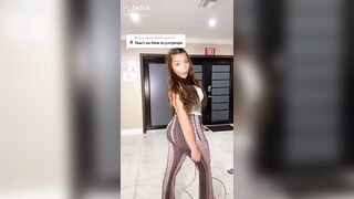 Sexy TikTok Girls: Jump rope tutorial #2