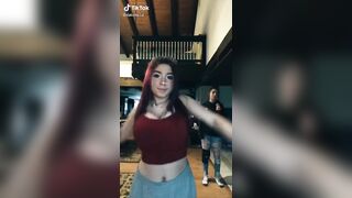 Sexy TikTok Girls: Redhead wants to show of her titts #2