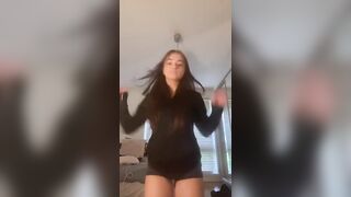 Sexy TikTok Girls: thicc australian #4