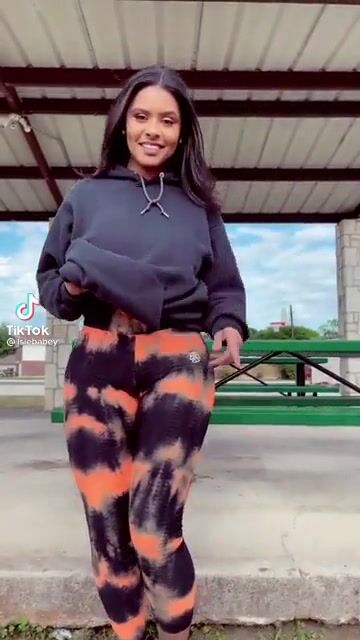 Anyone notice the colour of the car in the back?