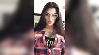 Sexy TikTok Girls: Babes big ♥️♥️♥️♥️♥️♥️ #4