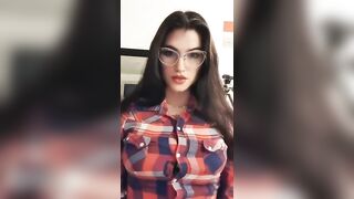 Sexy TikTok Girls: Babes big ♥️♥️♥️♥️♥️♥️ #3