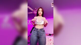 Sexy TikTok Girls: I am *bonking* everyone who upvotes this #2