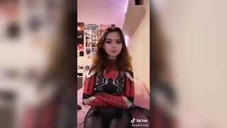 Sexy TikTok Girls: Miaismoody, 18, showing her perky and curvy figure #4