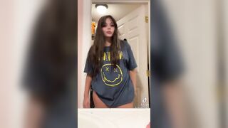 Sexy TikTok Girls: Those are some delicious thighs #4