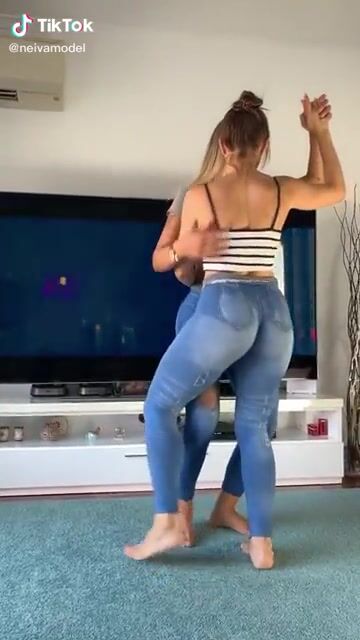 Jean's Never Looked So Sexy