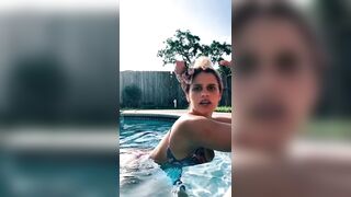 Sexy TikTok Girls: That booty is breaching #1