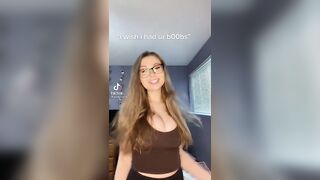 Sexy TikTok Girls: Anyone want her ♥️♥️♥️♥️ #1