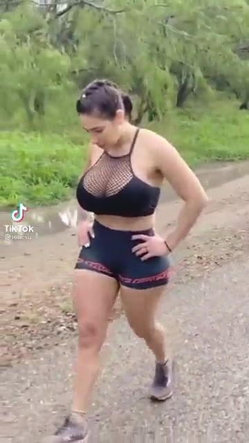 Imagine catching this milky bitch on her park run