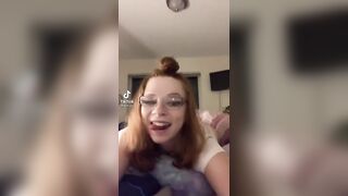 Sexy TikTok Girls: Imagine clapping those cheeks #3